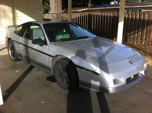 1987 pontiac fiero gt coupe 2-door 2.8l