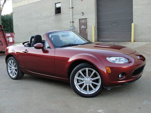 2008 mazda mx-5 miata touring convertible 2-door 2.0l