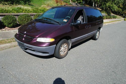 2000 dodge caravan se runs!! great deal!!