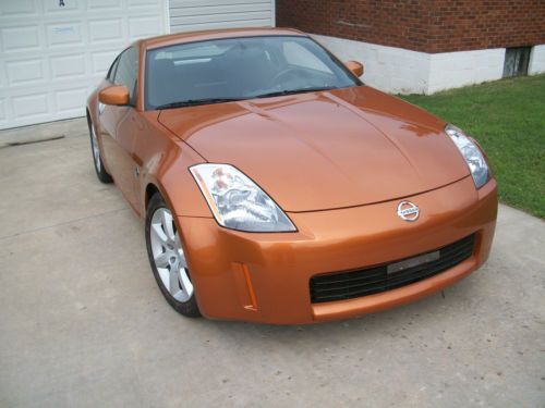 2003 nissan 350z base coupe 2-door 3.5l