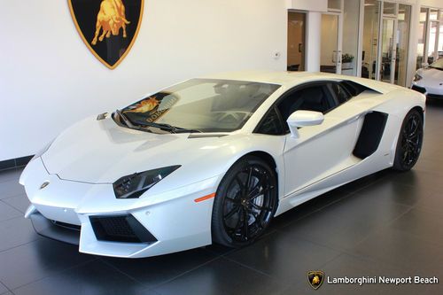 2013 lamborghini aventador lp 700-4 coupe