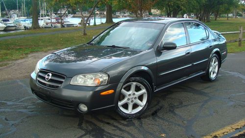 2003 nissan maxima se, 6 spd, moon roof, loaded, mechanic&#039;s special, no reserve!