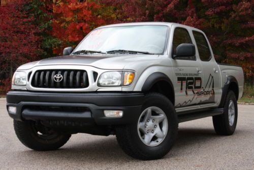 Crewcab cd player off-road clean power options bedliner trd