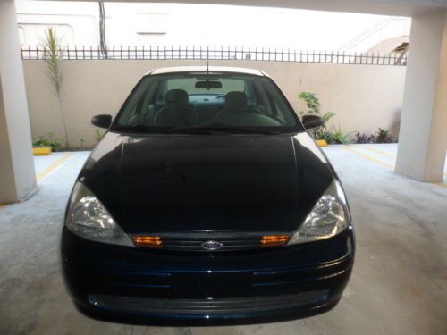 2003 ford focus lx sedan 4-door 2.0l