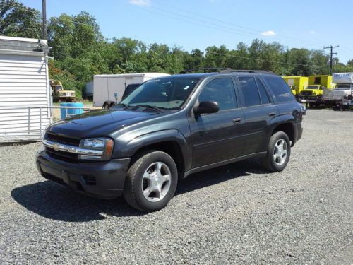 2006 chevrolet trailblazer 4wd suv only 78,000 miles