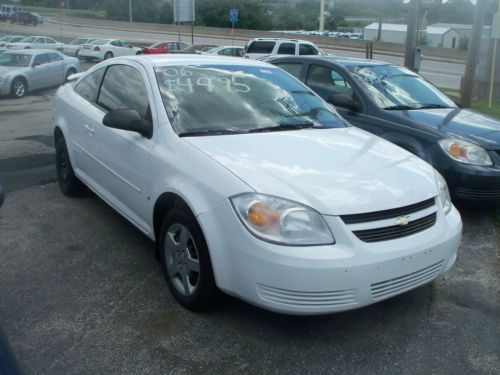 2006 chevrolet cobalt ls coupe 2-door 2.2l