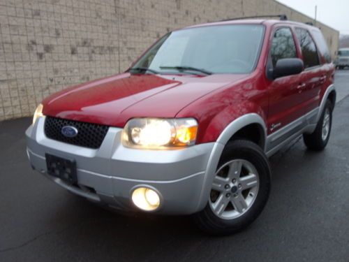 Ford escape hybrid 4wd leather seats gas saver clean free autocheck no reserve