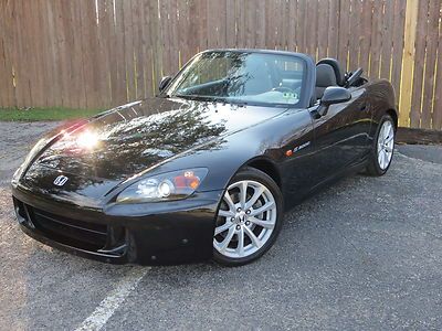 2007 honda s2000 ap2 one owner carfax black/black stock engine no mods