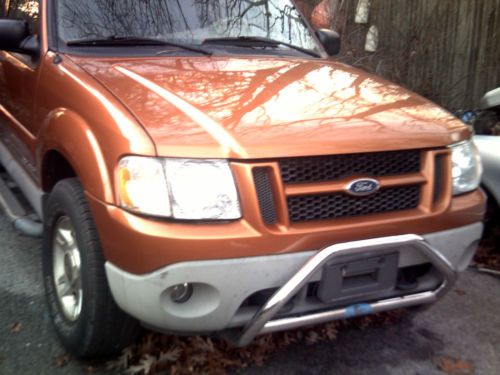 2001 ford explorer sport trac  rare mandarin copper color