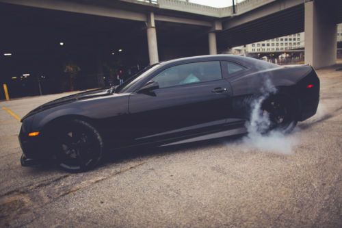 2010 Chevrolet Camaro SS Coupe 2-Door 6.2L, image 5