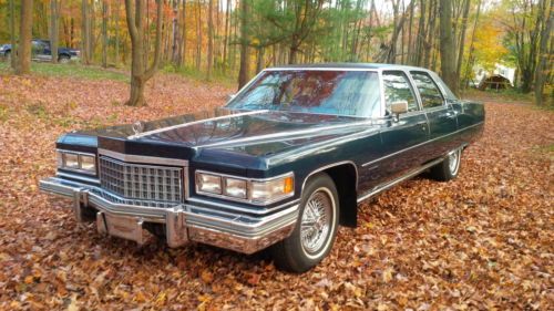 1976 cadillac fleetwood