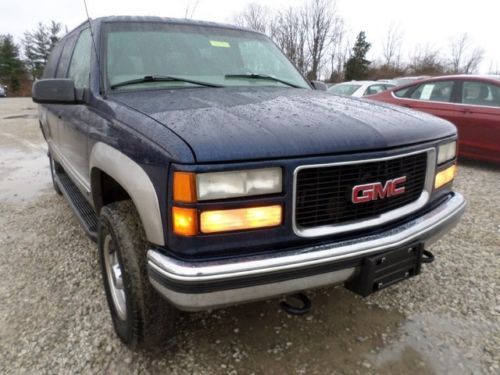 1999 gmc suburban, 4wd, leather interior, power seats, suv, 3rd row seating