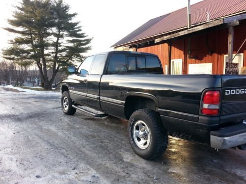 1998 dodge ram 1500 st extended cab pickup 2-door 5.2l