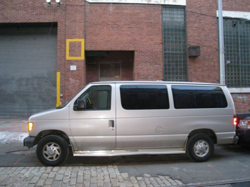 2003 ford e-150 silver passenger van 4.2l engine w/ only 10k miles!!!