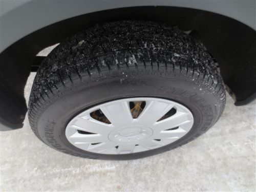 XL 2.0L Front Wheel Drive Carfax One Owner Automatic Cargo Mini Van White Clean, image 13