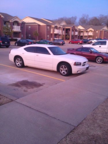 2008 dodge charger 3.5 v6  no reserve!!!!!