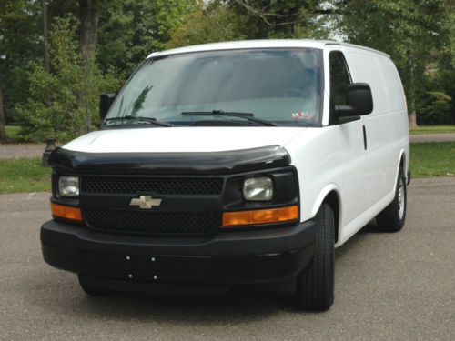 All wheel drive 2009 chevy express cargo van.   ...rare to find! clean!