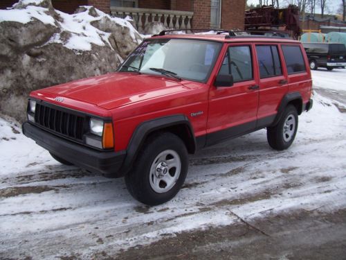 1995 jeep cherokee 5 spd stick southern vehicle no rust low miles torrington, ct