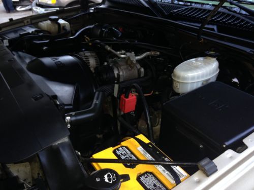 2004 Chevy pick up - extra clean, US $5,000.00, image 5