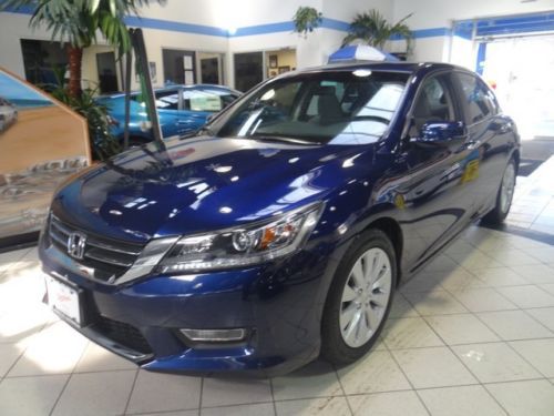 2013 honda 4dr auto ex