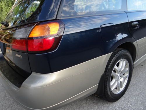 SUBARU OUTBACK WAGON AWD * NO RESERVE LOW 60K MILES! ONE OWNER! RARE FIND!, image 30