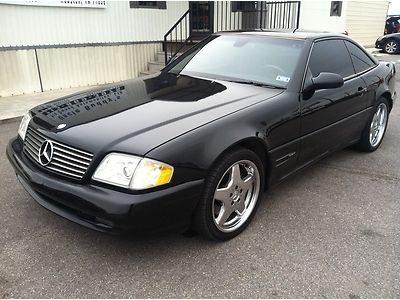 Very rare glass top!! luxury, coupe, convertible, leather, fast, low miles,