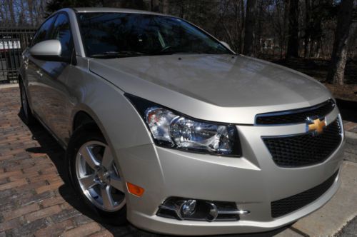2013 chevrolet cruze lt.no reserve.camera/media screen/navi/ i4 turbo!!
