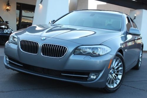 2011 bmw 535i premium pkg. nav/keyless. rare 6 sp manual. 1 owner. clean carfax.