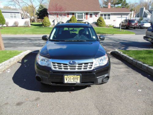 2012 subaru forester black on black wagon 4x4 suv 4 cylinder automatic roof rack