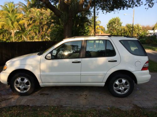 2005 mercedes ml350 suv, low miles, bose stereo, all original/clean