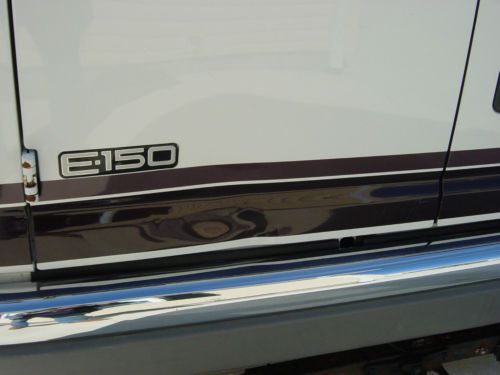 1999 Ford E-Series D'Elegant Custom Conversion Van, image 12