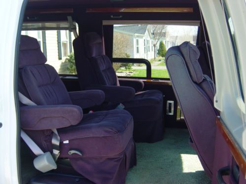 1999 Ford E-Series D'Elegant Custom Conversion Van, image 24