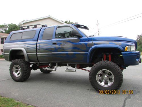 200 blue and silver dodge ram 1500