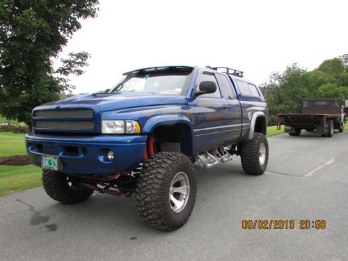200 BLUE AND SILVER DODGE RAM 1500, US $16,000.00, image 3