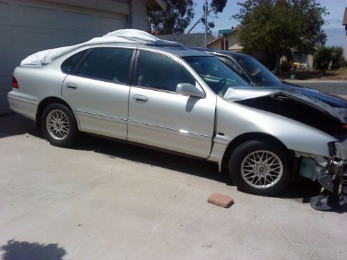 1999 toyota avalon - platinum edition (was excellent)