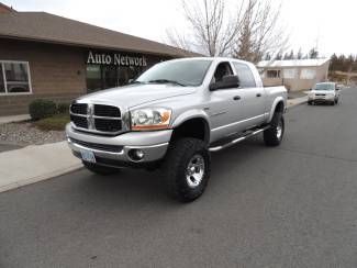 2006 dodge ram 1500 mega cab.5.7 hemi. 4x4 lifted.only 45k miles!!