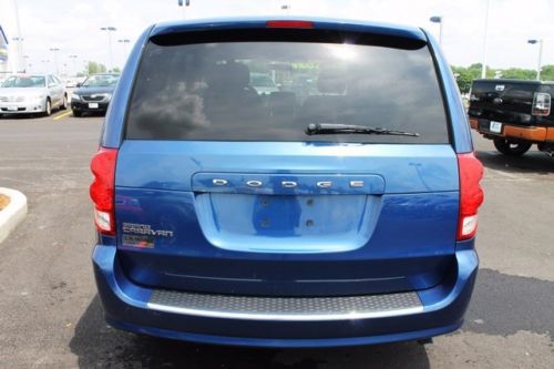 SE CD Passenger Climate Control Rear AC 3rd Row Seat 4-Wheel Disc Brakes A/C A/T, image 6