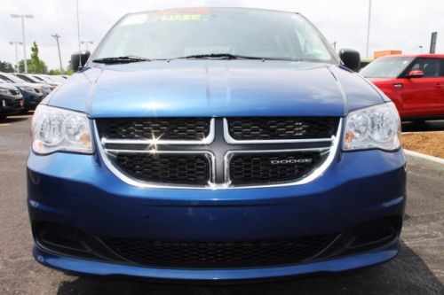 SE CD Passenger Climate Control Rear AC 3rd Row Seat 4-Wheel Disc Brakes A/C A/T, image 8