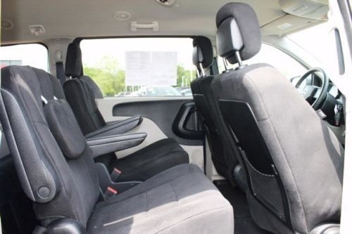 SE CD Passenger Climate Control Rear AC 3rd Row Seat 4-Wheel Disc Brakes A/C A/T, image 10
