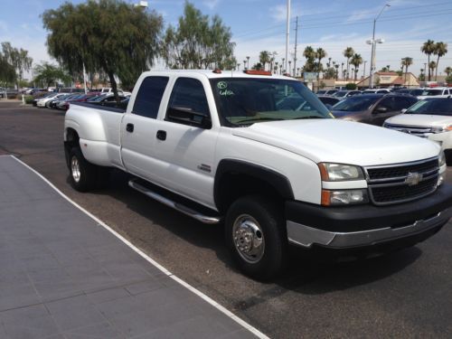 Low mile 2006 Dually, Duramax Diesel, Backup Camera, Chrome Wheels, Navi!!, image 5