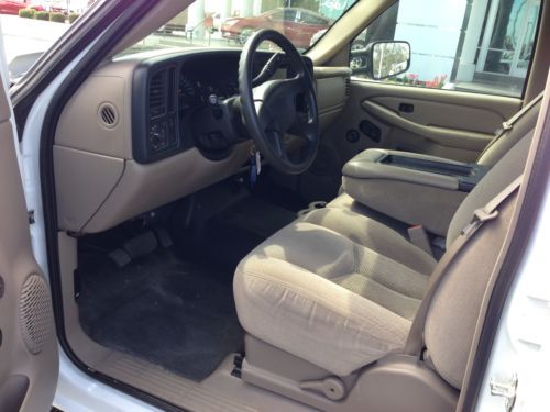 Low mile 2006 Dually, Duramax Diesel, Backup Camera, Chrome Wheels, Navi!!, image 16