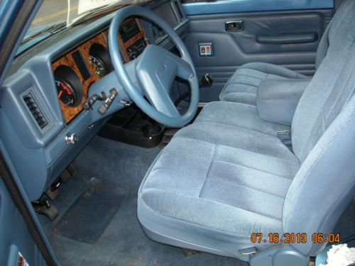 King cab 80,00 mi new tires Unbelievable clean interior, US $3,000.00, image 3