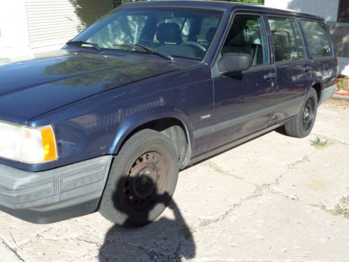 1991 volvo 740 base wagon 4-door 2.3l daily driver-lots of new parts-runs great