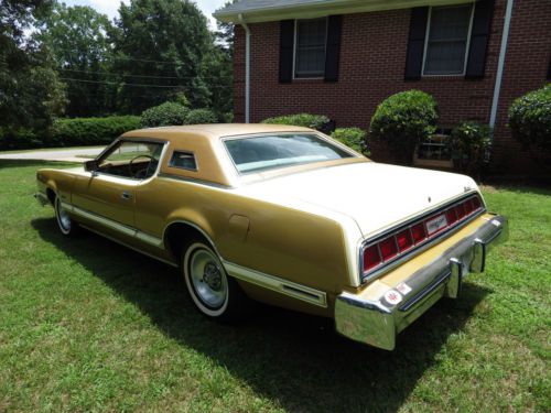1976 Thunderbird Cream & Gold Edition, image 13