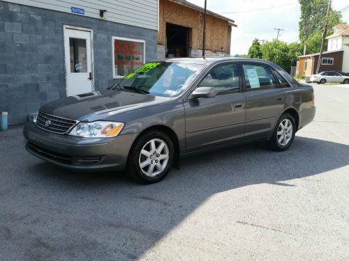 2004 toyota avalon xl sedan 4-door 3.0l