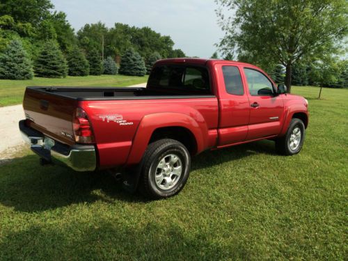 2006 toyota tacoma base extended cab pickup 4-door 4.0l