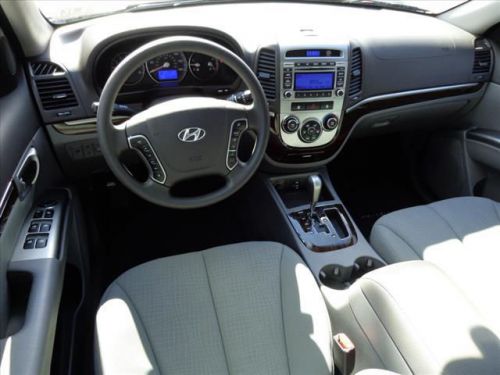 2012 hyundai santa fe gls
