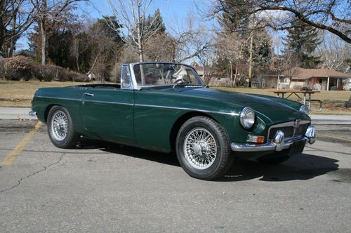 Mgb roadster `1967 5speed