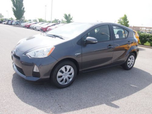 2014 toyota prius c two