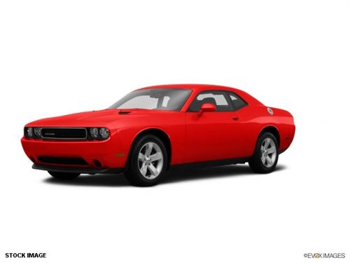 2014 dodge challenger sxt